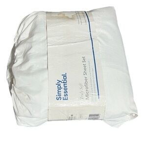 Simply Essential Truly Soft White, 3-Piece Microfiber Sheet Set/ Twin size